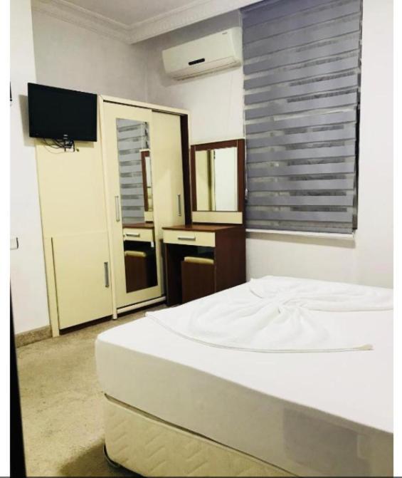 Dimo Otel 3*